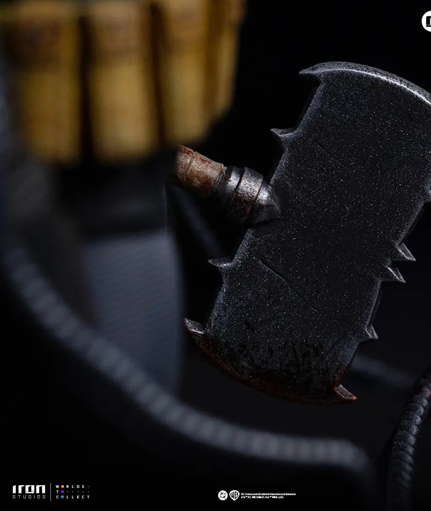 Iron Studio - Batman Absolute - DC Comics - Art Scale 1-10 Statue DCCDCG133125-10  Licensed