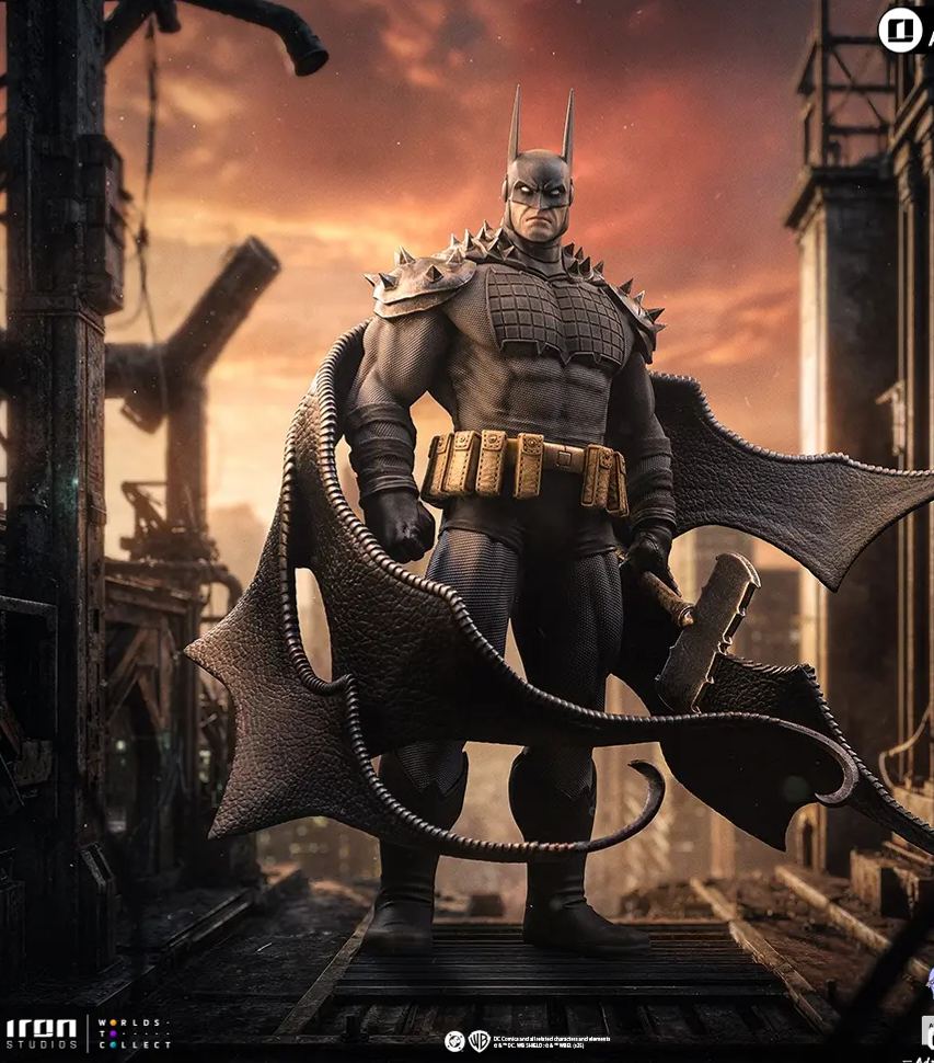 Iron Studio - Batman Absolute - DC Comics - Art Scale 1-10 Statue DCCDCG133125-10  Licensed