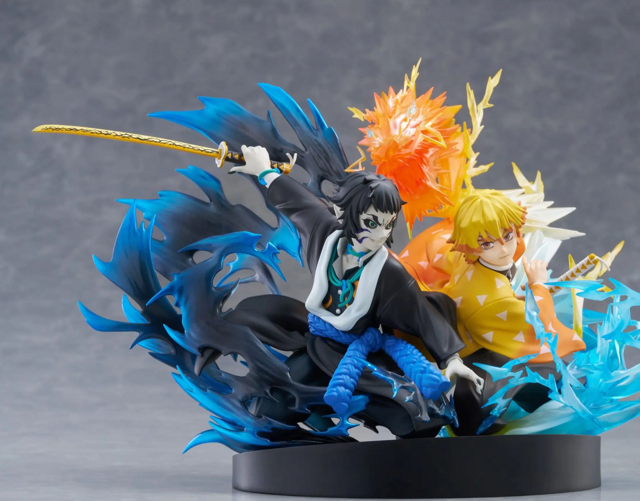 Aniplex - Demon Slayer: Kimetsu no Yaiba Zenitsu Agatsuma X Kaigaku NON Scale Figure Licensed Statue