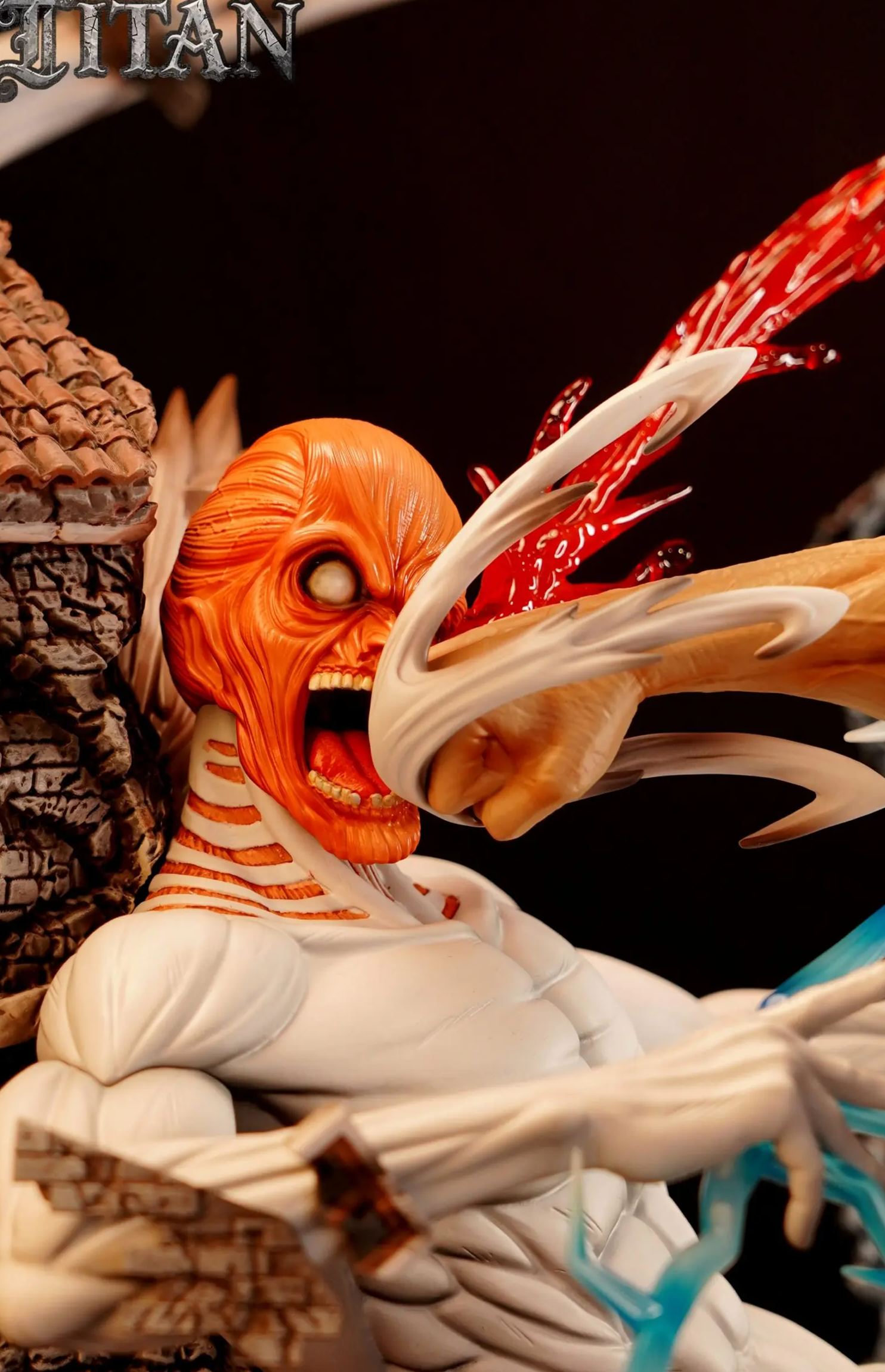 TITAN Studio - The Great Titan 01 War Hammer Titan VS. Attack Titan Attack on Titan Statue