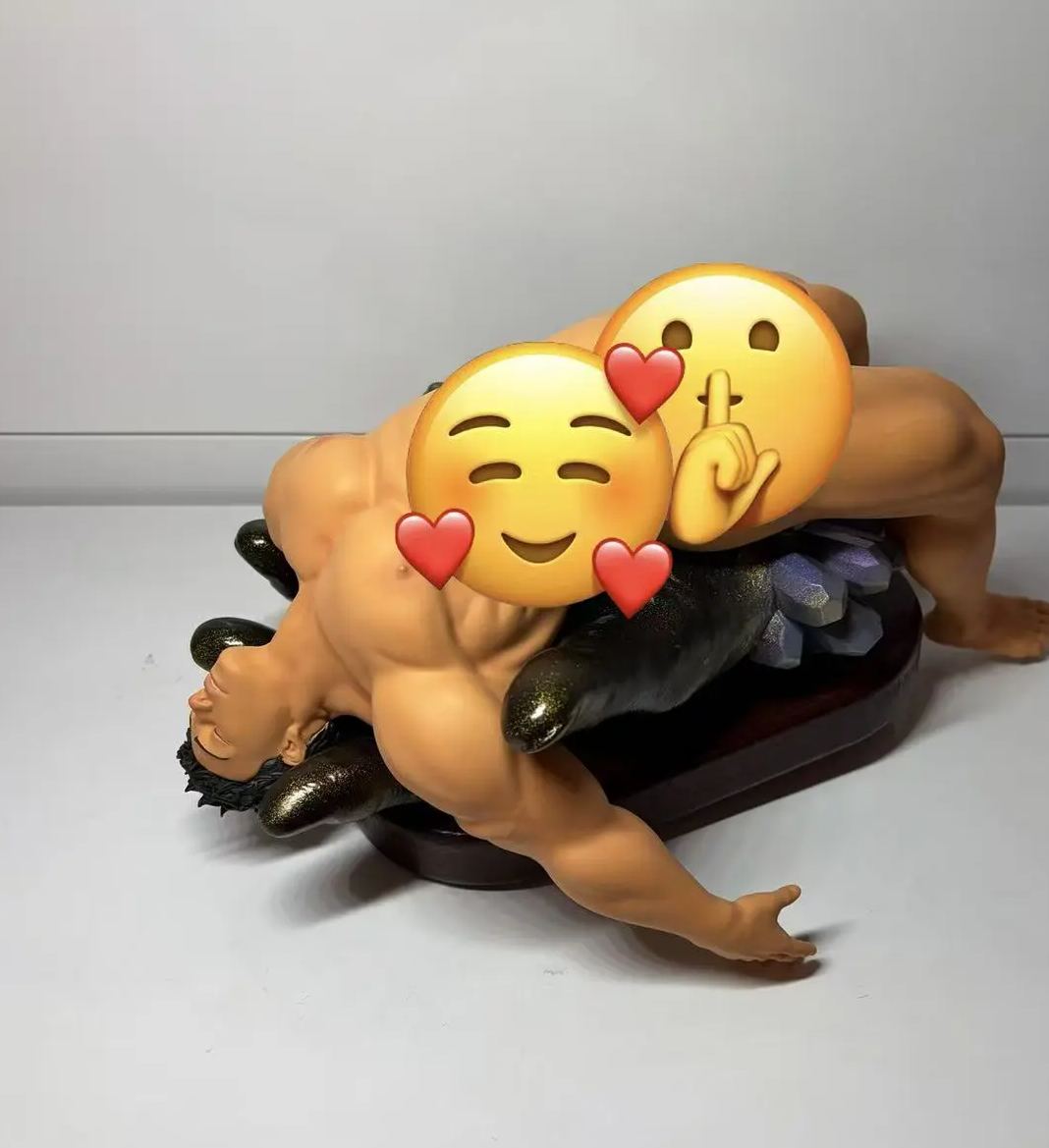 Salted Fish Studio - Floating Licensed Statue