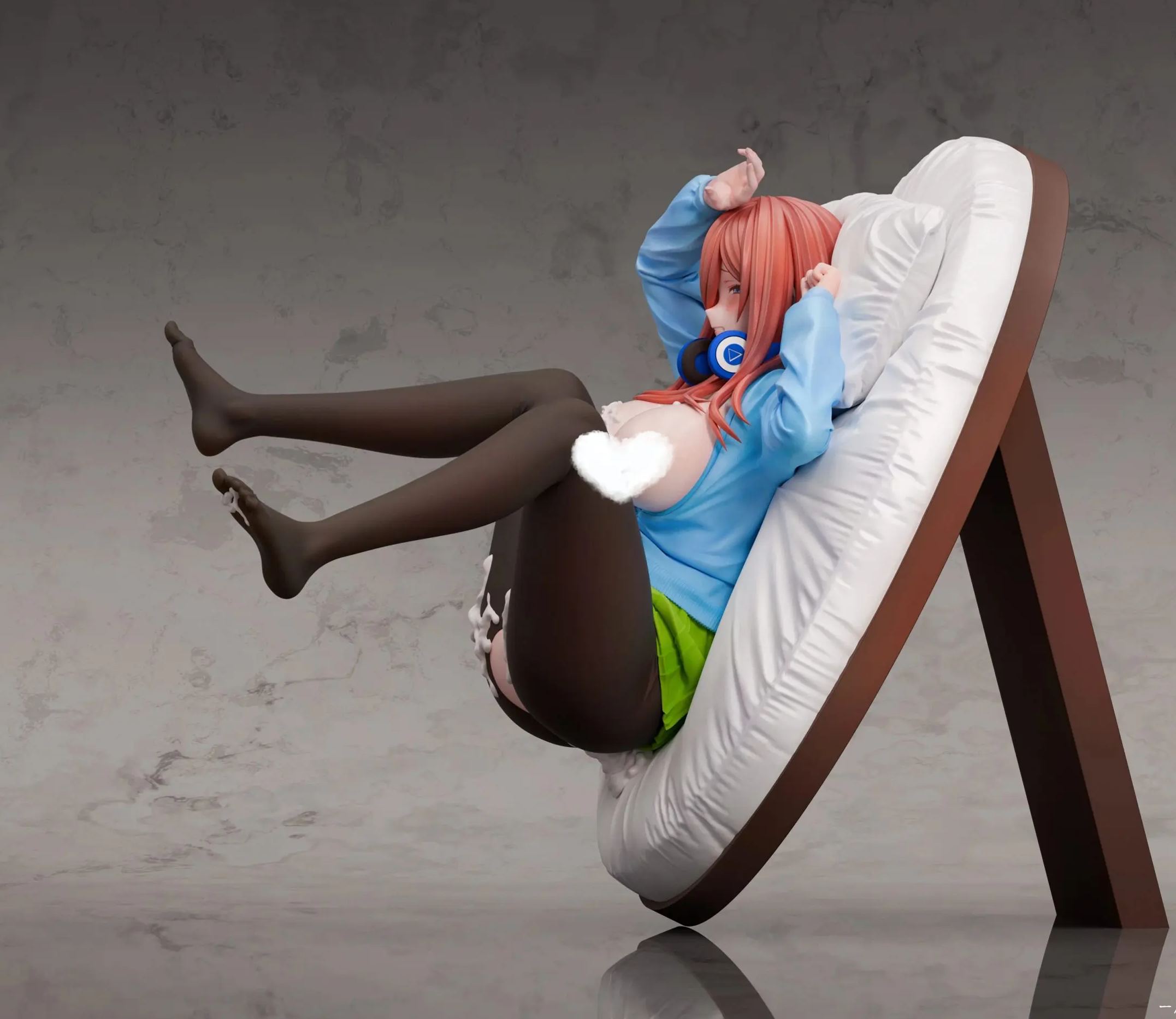 NTR Studio - Miku Nakano The Quintessential Quintuplets Statue