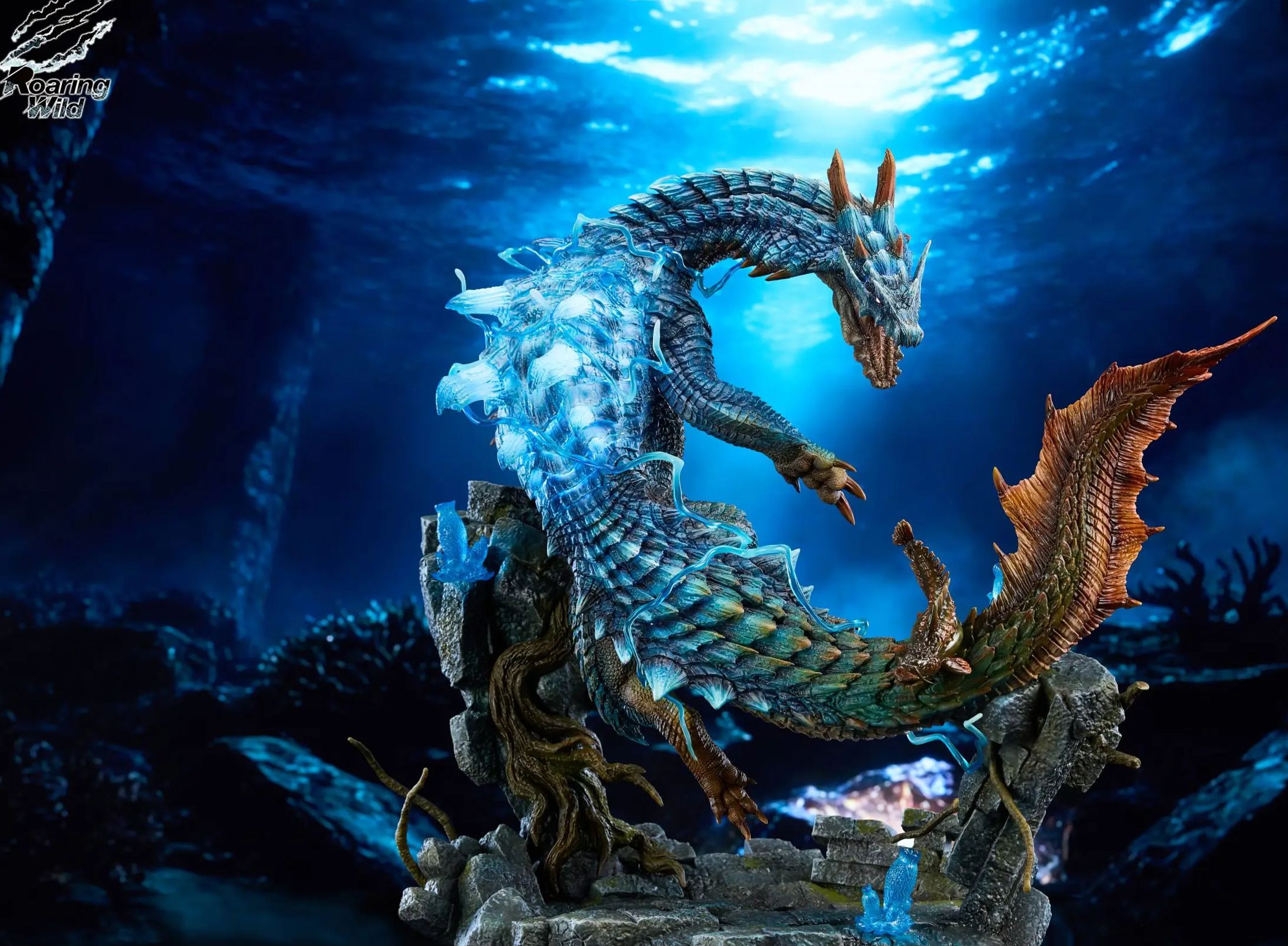 Roaring Wild Studio - Lagiacrus X Abyssal Laguacrus Monster Hunter Statue