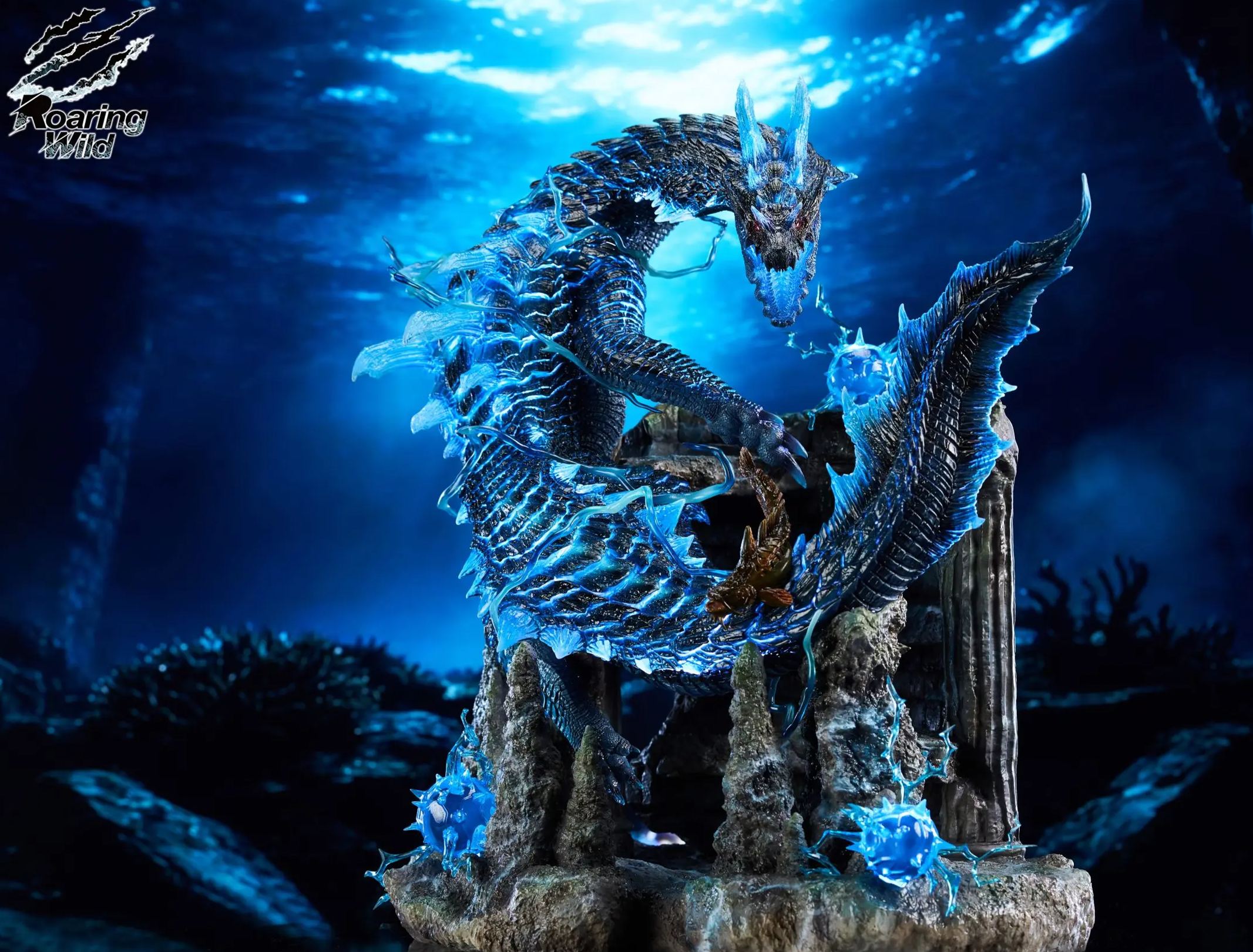 Roaring Wild Studio - Lagiacrus X Abyssal Laguacrus Monster Hunter Statue