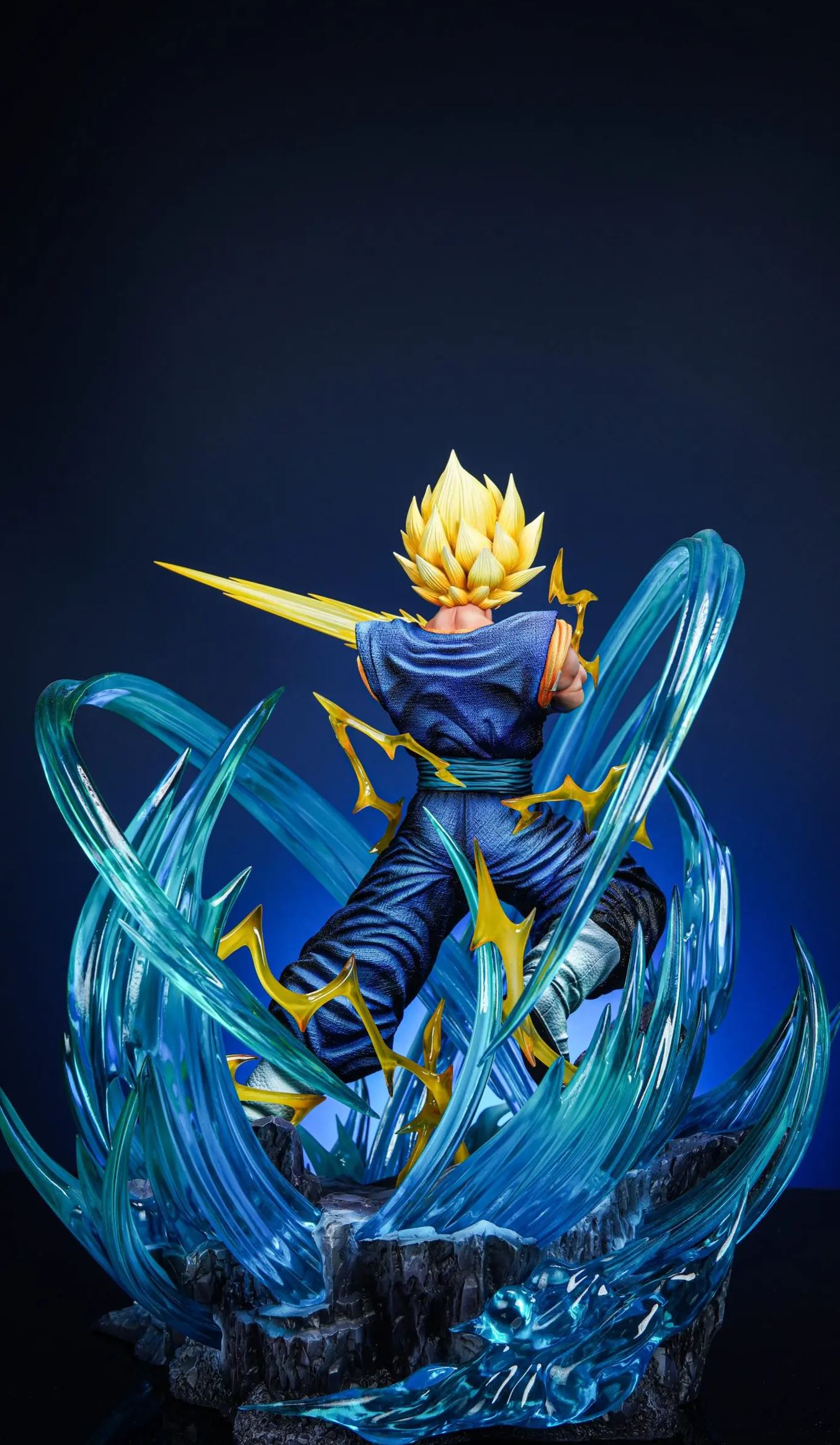 YISHOU Studio - Vegito Dragon Ball Statue
