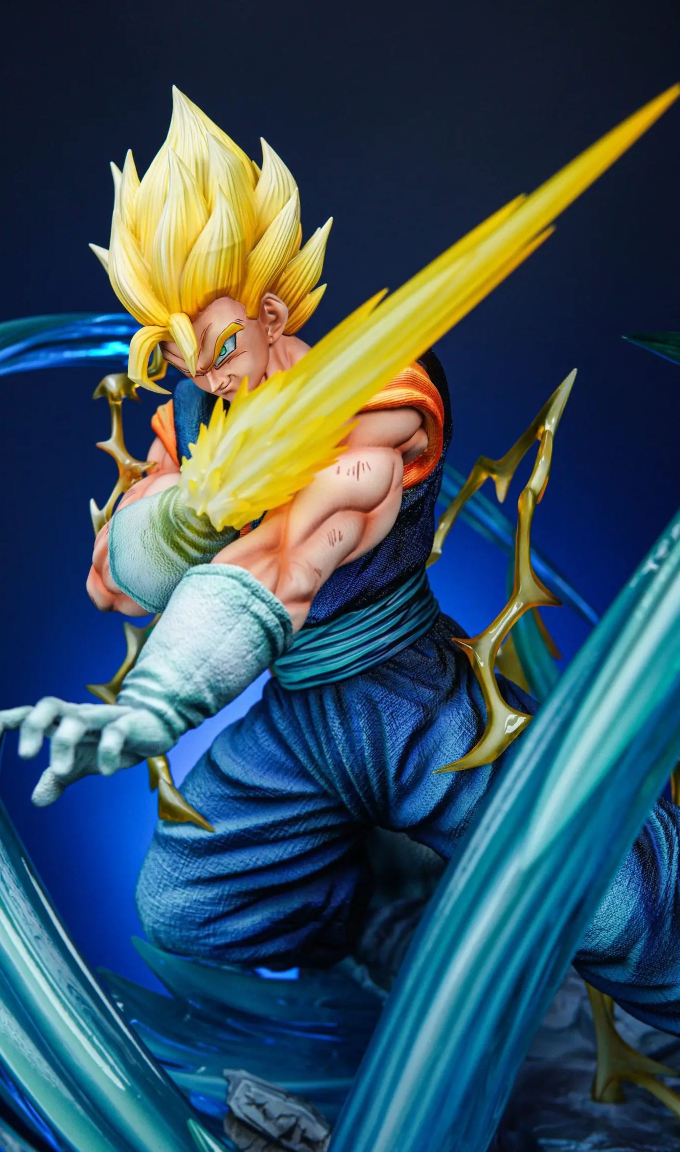 YISHOU Studio - Vegito Dragon Ball Statue
