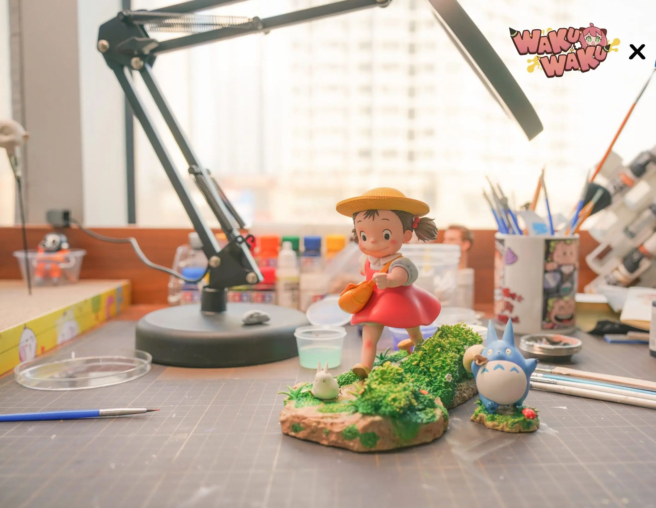 WakuWaku Studio - Mei X Mini Totoro Miyazaki Hayao Series #1 My Neighbor Totoro Statue