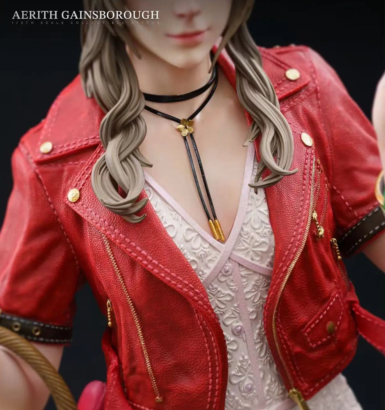 Fries Studio - Final Fantasy Series: Aerith Gainsborough Statue 