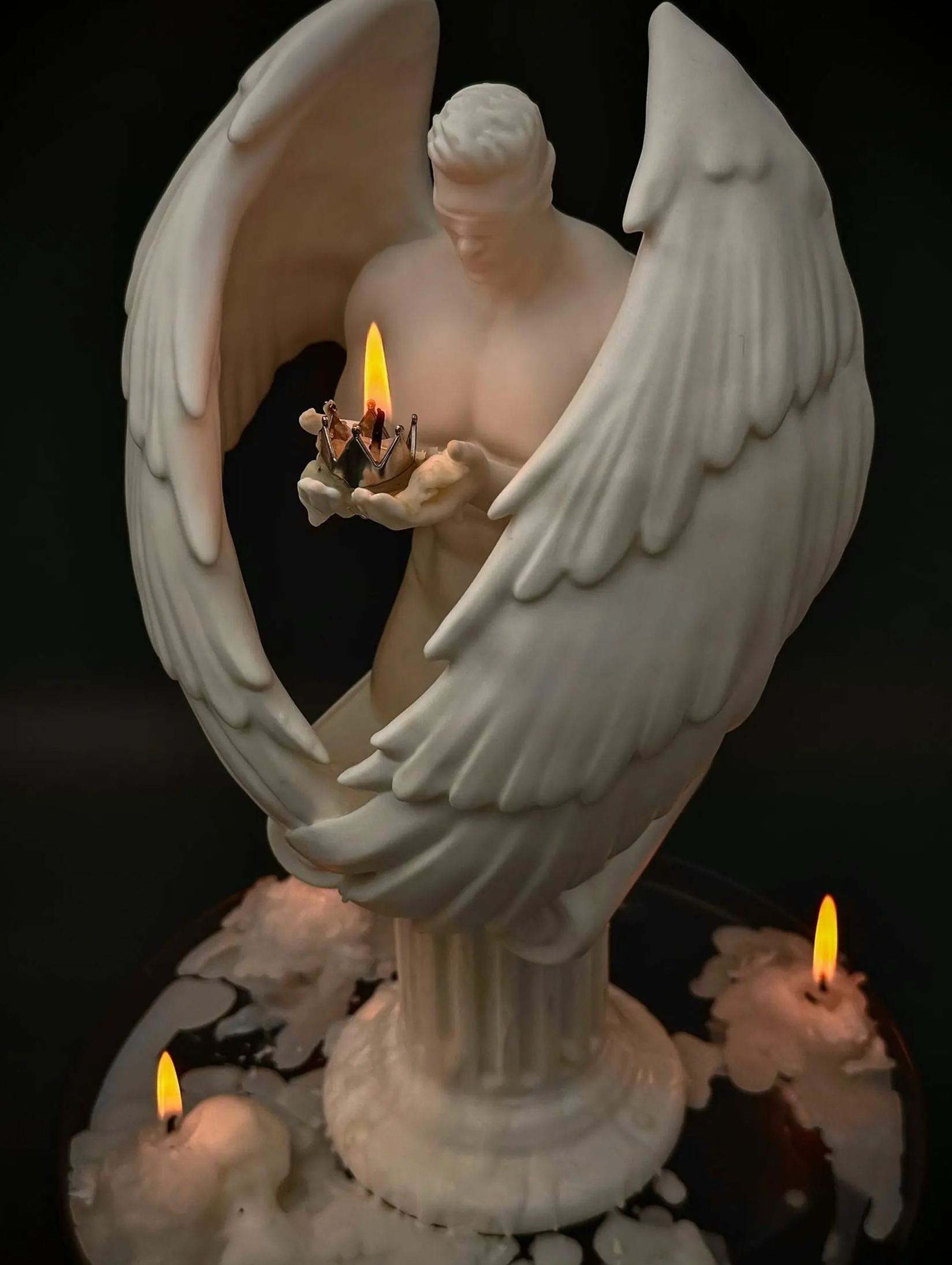 CHOC STUDIO - HOPE PORCELAIN CARVED CANDLE HOLDER SET Licensed Statue