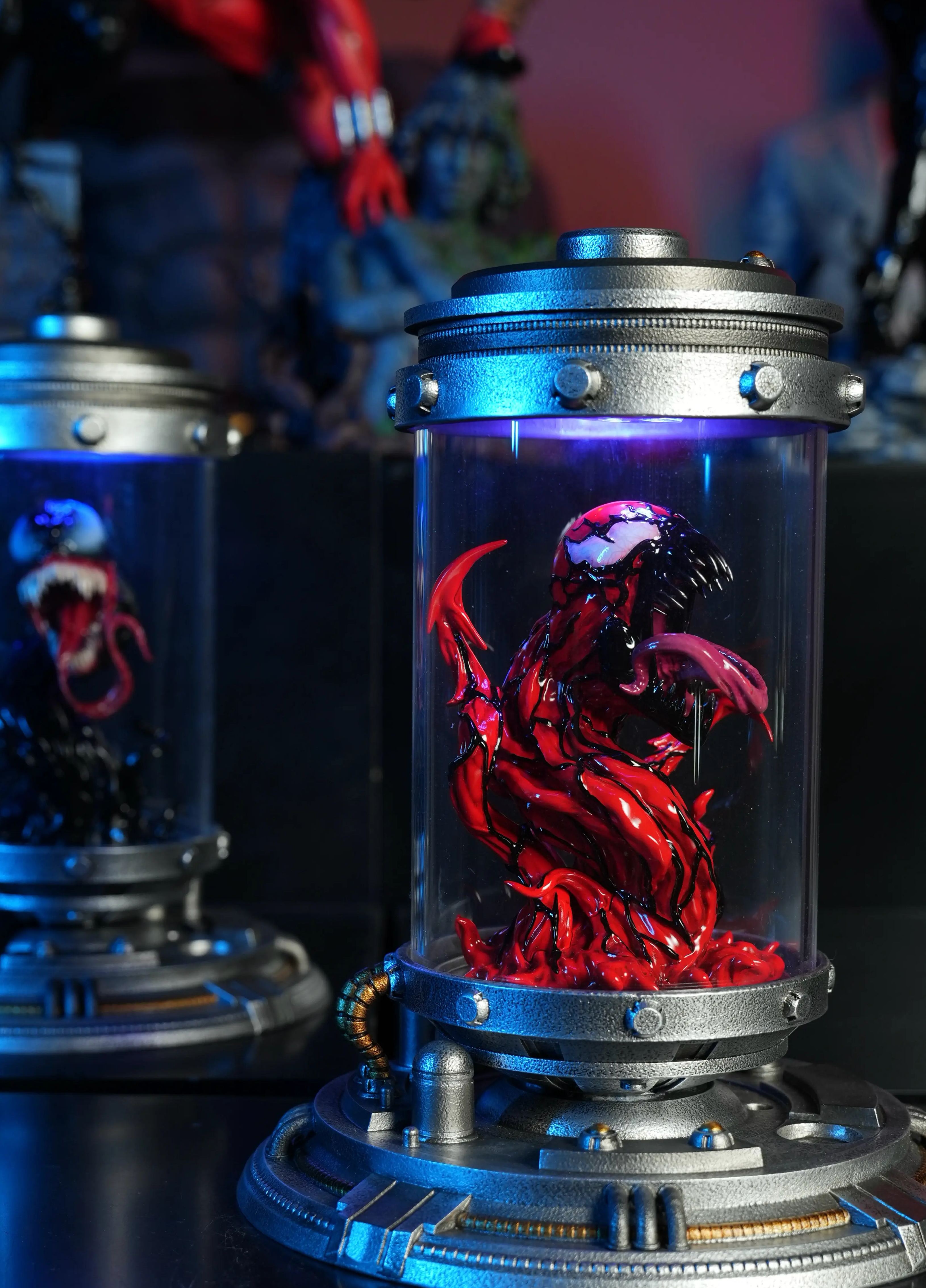 3109 Studio - Carnage in Experiment Jar Marvel Statue