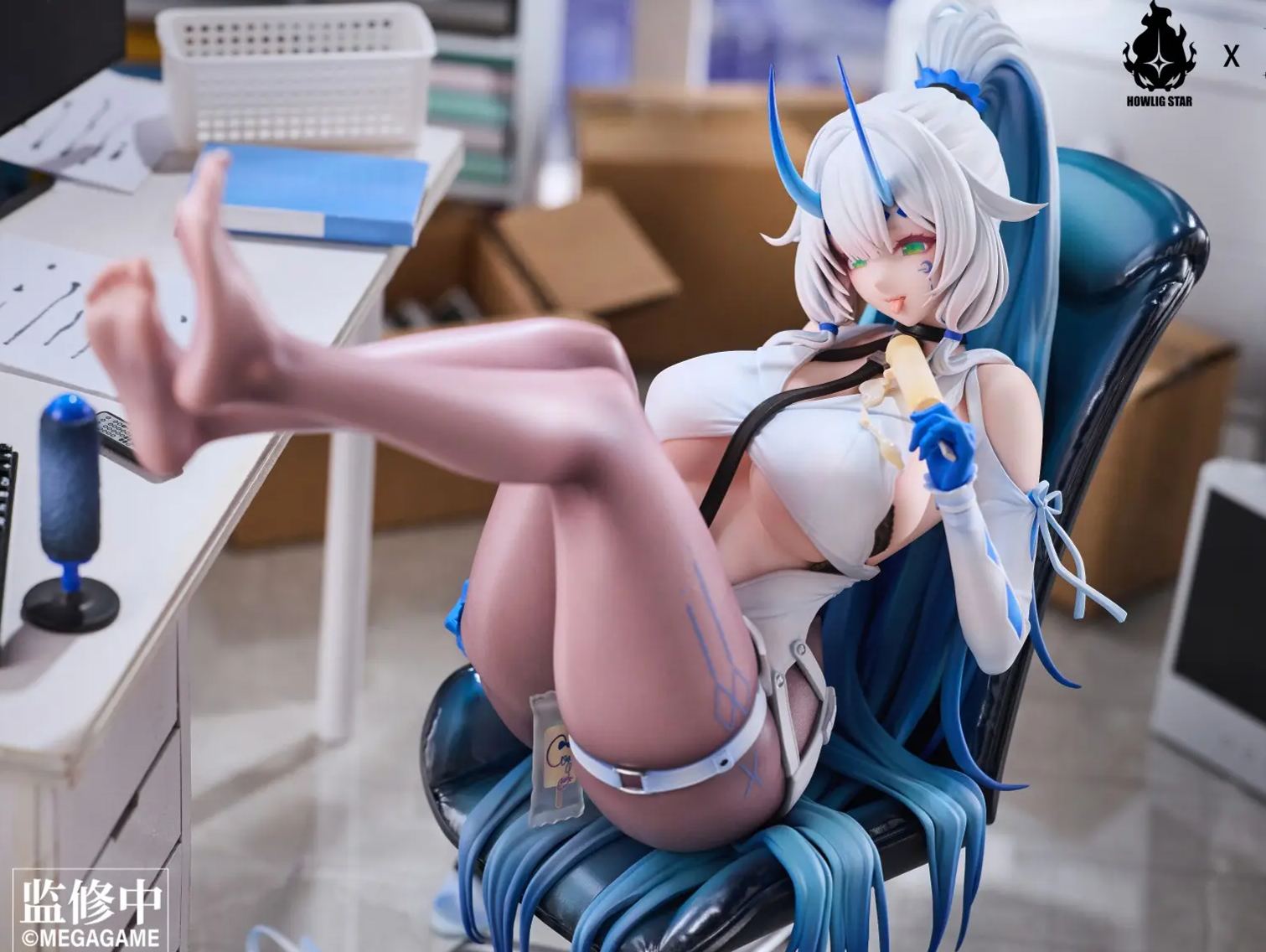 Howling Star - Cross Core Midnight Chill Sweetness 1/6 Scale Figure Licensed Statue 