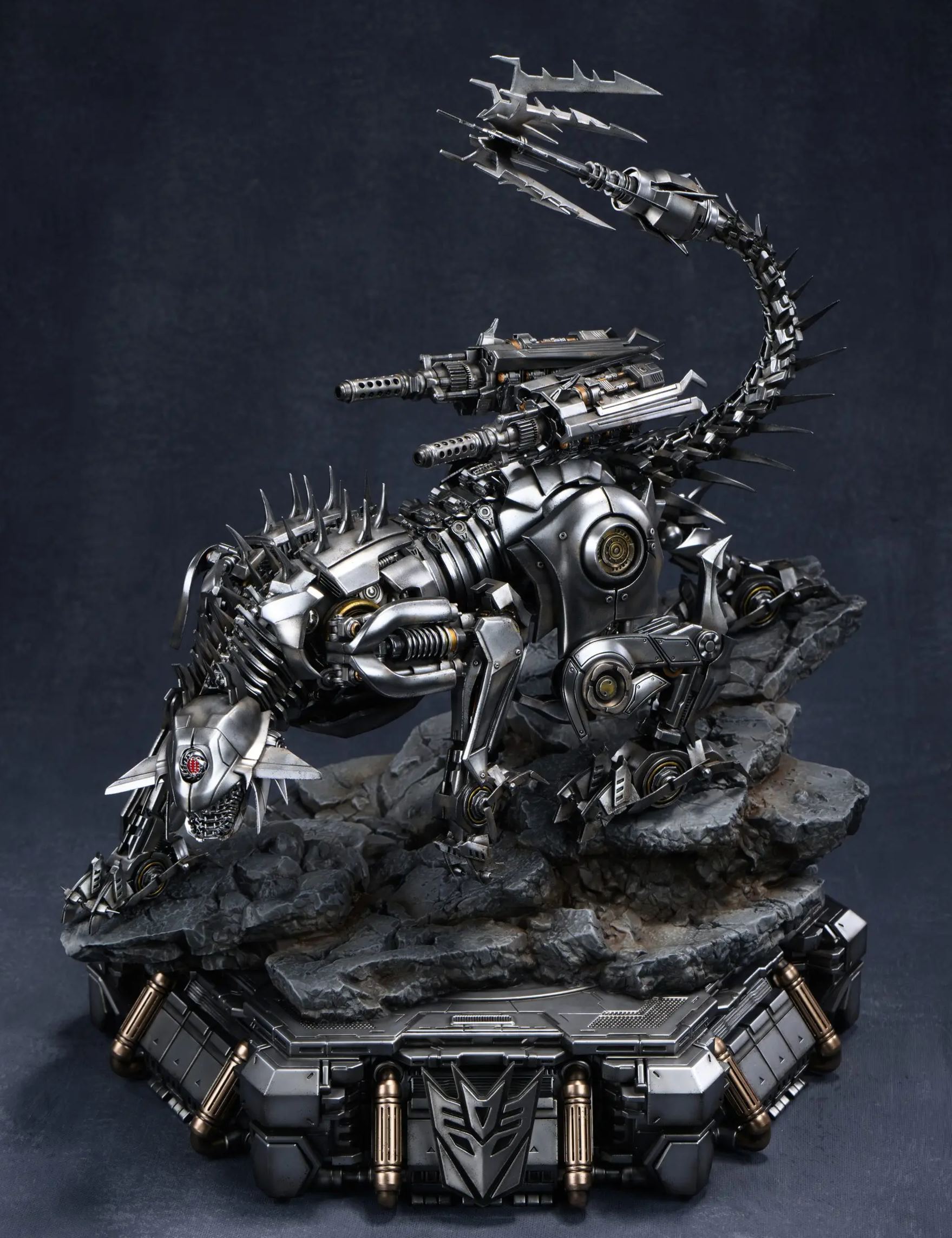 COSMIC BROTHERS Studio - Ravage Transformers Statue 