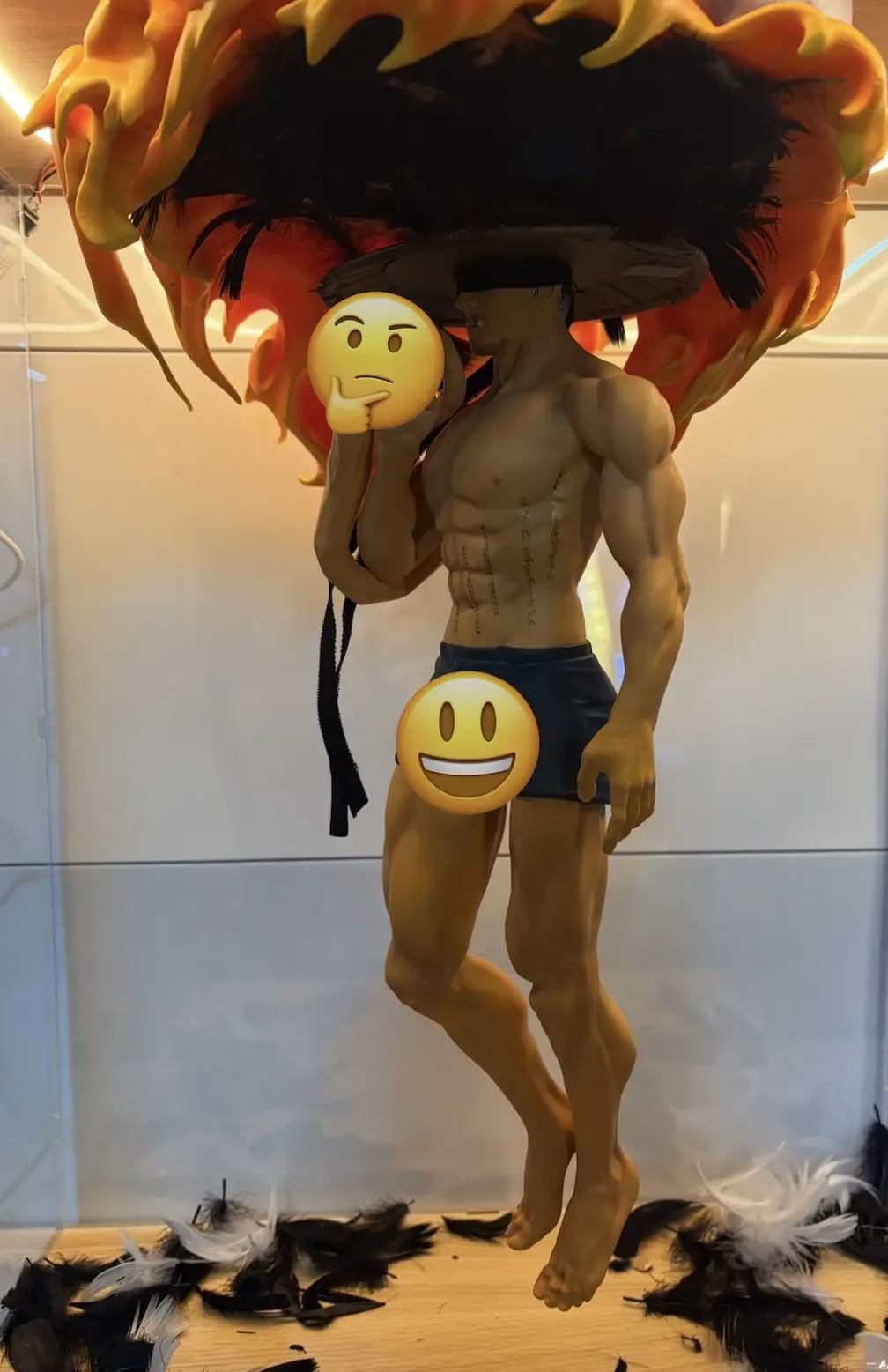 Salted Fish Studio - Hong Statue Licensed Statue 