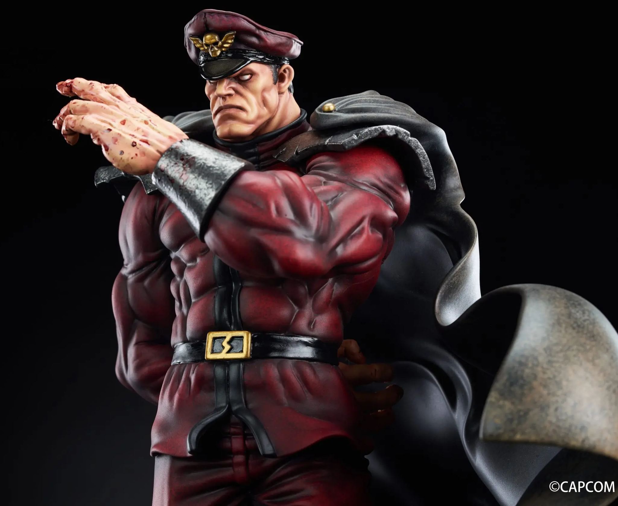 SynQ Lab. Collectable Studio - Street Fighter M.Bison Licensed Statue