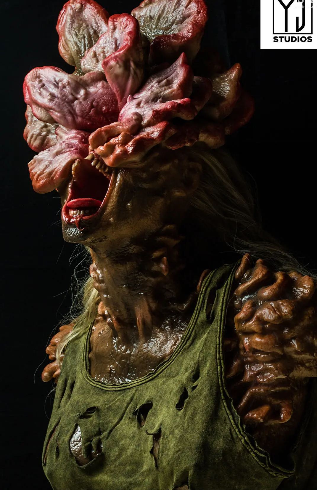 YJ Studio - Infected 1/1 Bust The Last Of Us Statue