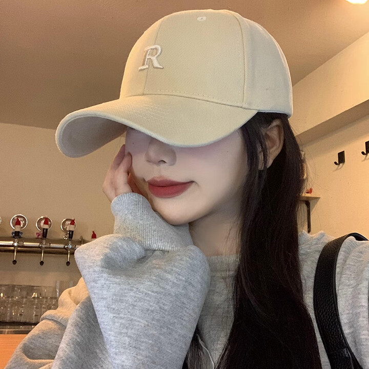 hat