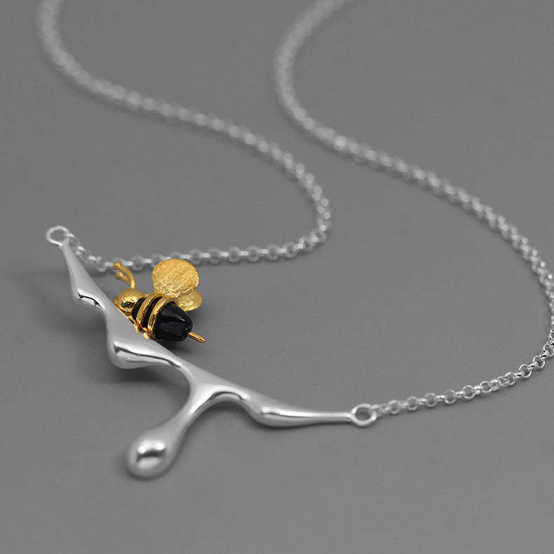 While supplies last Honey Words Creative Bee Personality Inlaid Agate 