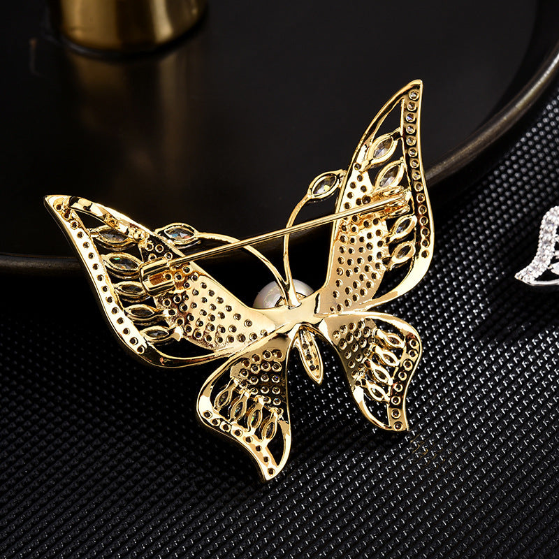 Luxurious and luxurious anti-exposure butterfly brooch, high-end corsage, clothing accessories, simple pins, wholesale one-piece drop shipping-Mix MIx Style