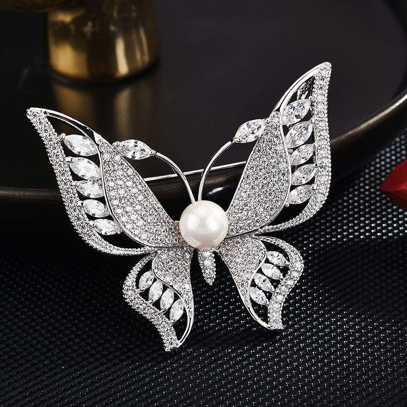 Luxurious and luxurious anti-exposure butterfly brooch, high-end corsage, clothing accessories, simple pins, wholesale one-piece drop shipping-Mix MIx Style