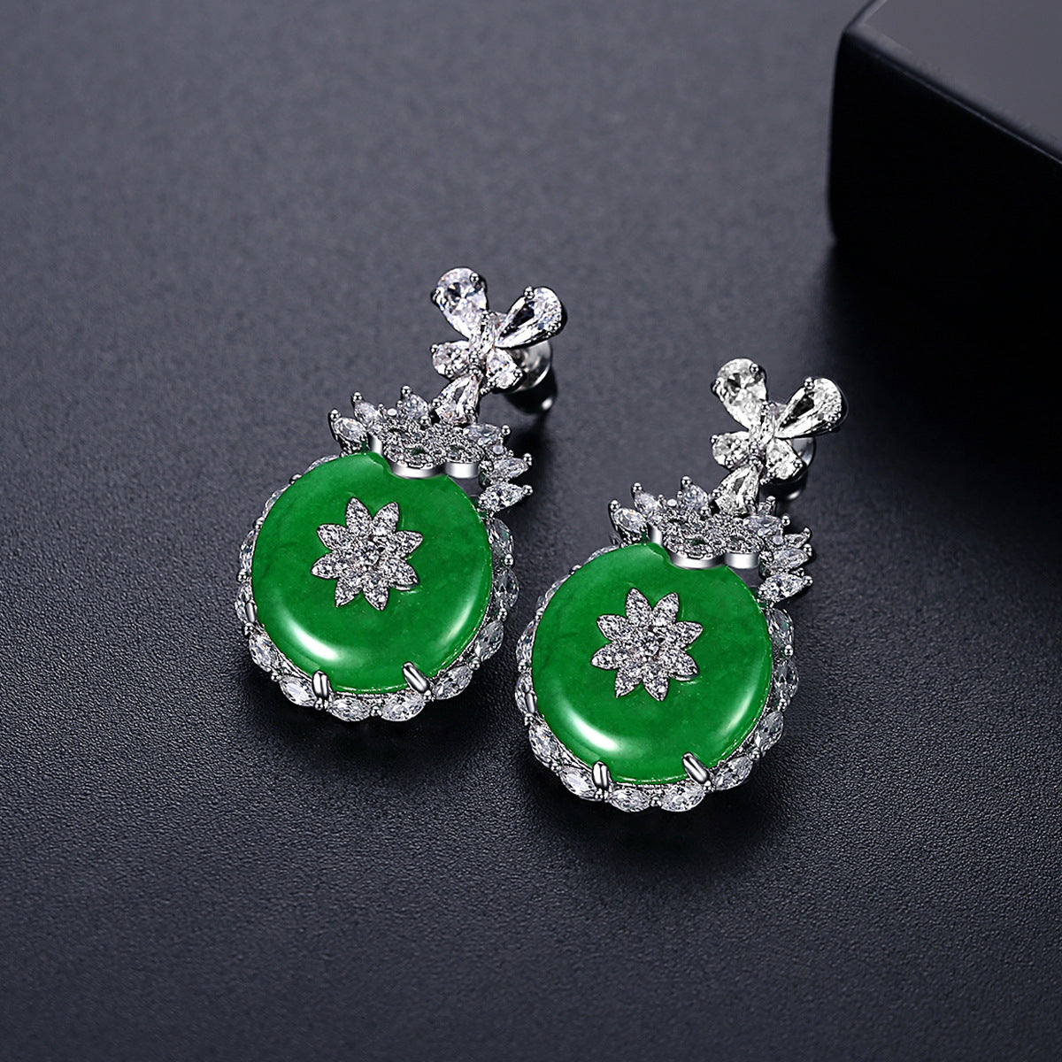 Green Circle Dazzling Moissanite Diamonds Luxury 18k White Gold Plated Vintage Drop Earrings | Mix Mix Style-Mix MIx Style