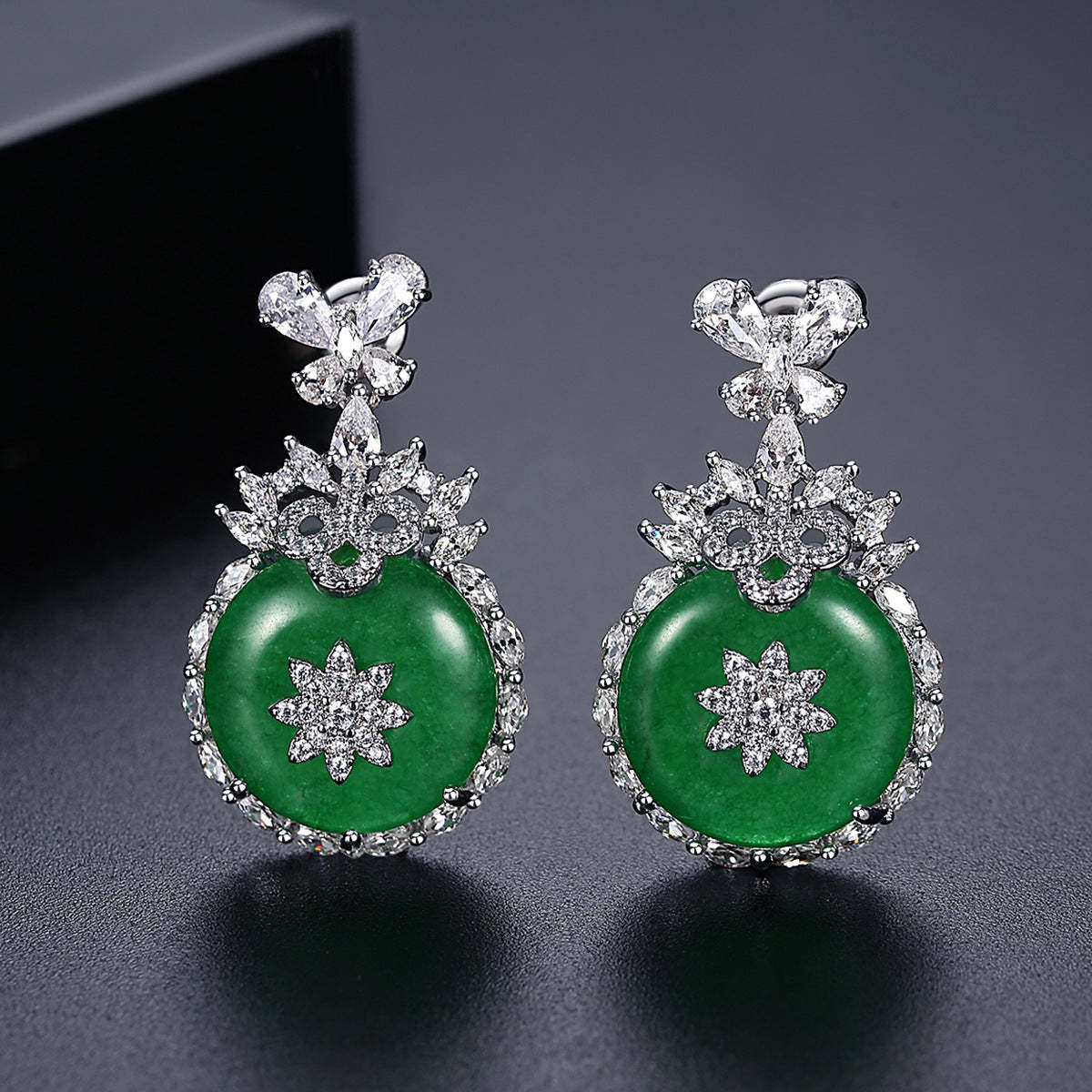 Green Circle Dazzling Moissanite Diamonds Luxury 18k White Gold Plated Vintage Drop Earrings | Mix Mix Style-Mix MIx Style