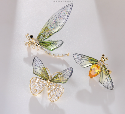 Transparent Wings Dragonfly Butterfly Bee Brooch-Mix MIx Style