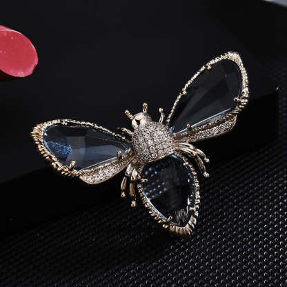 Zircon Austrian crystal women's high-end suit corsage simple silk scarf buckle coat accessories small bee pin brooch-Mix MIx Style