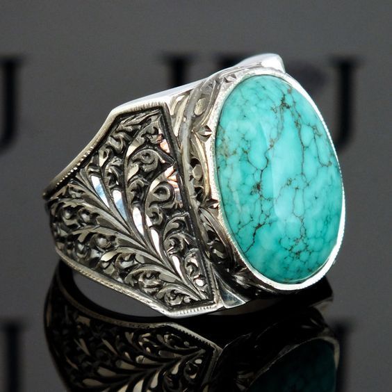 Classic Retro Thick Turquoise Oval Shaped Gemstone 18k White Gold Plat