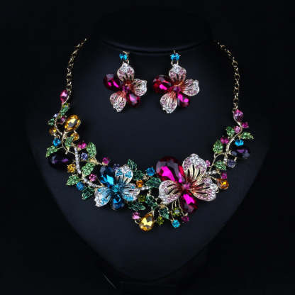 Flowers Embellished Vintage Pendants Pear Diamonds Luxury 18k Gold Plated Necklace Earrings Jewelry Set | Mix Mix Style-Mix MIx Style