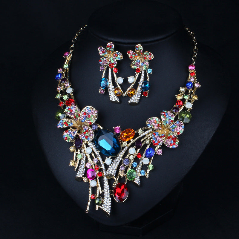 Embellished Vintage Flower Pendant Round Diamonds Luxury 18k Gold Plated Necklace & Earrings Jewelry Set | Mix Mix Style-Mix MIx Style