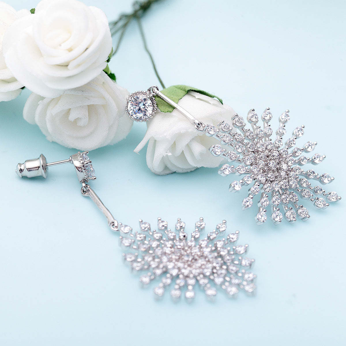 Snowflake Shaped Timeless White Moissanite Diamonds Luxury 18k White Gold Plated Vintage Drop Earrings | Mix Mix Style-Mix MIx Style