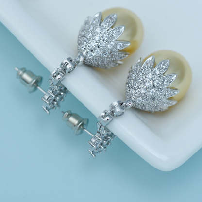 Flower White Akoya Pearl Timeless & Moissanite Diamonds 18k White Gold Plated Vintage Drop Earrings | Mix Mix Style-Mix MIx Style