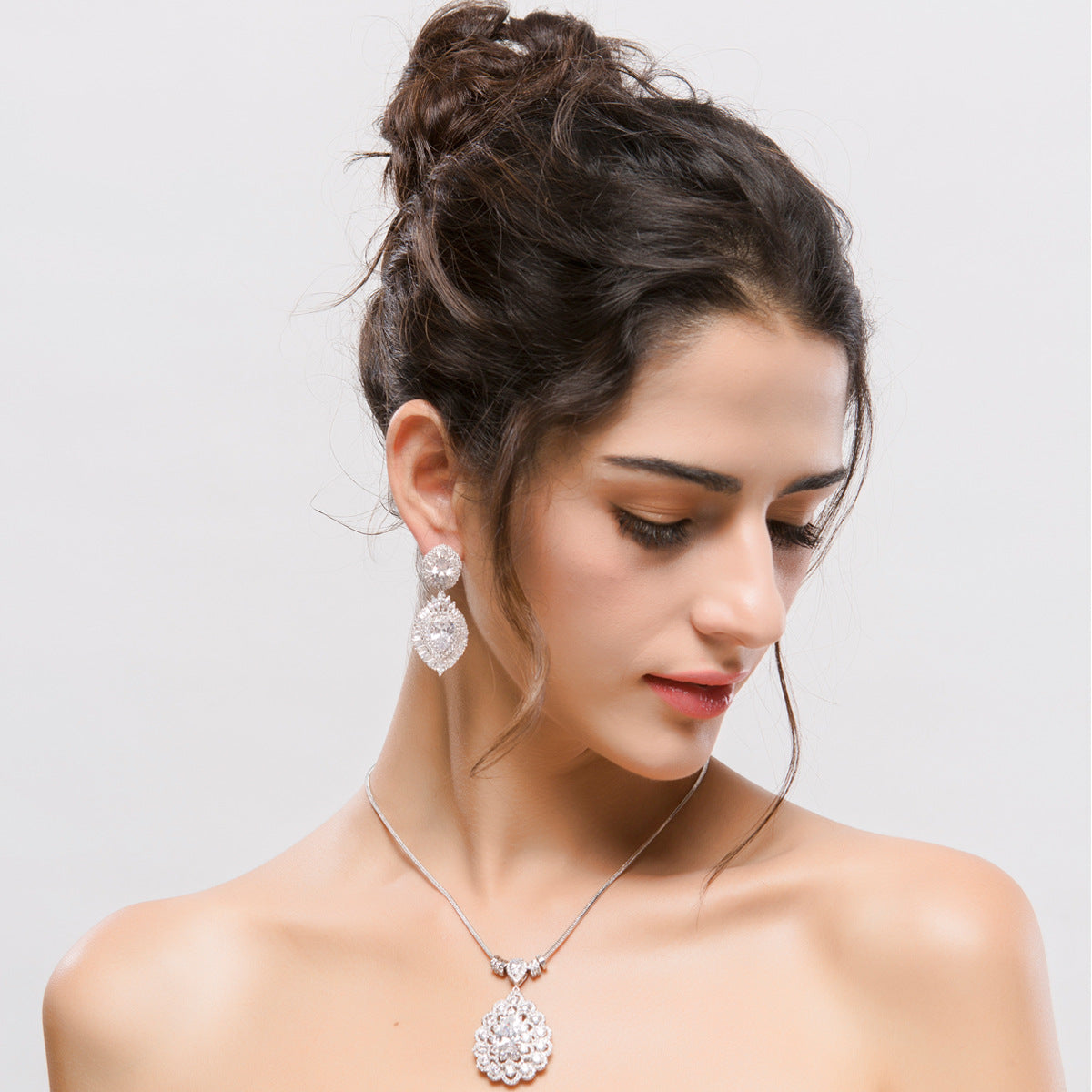 Dazzling Whire Pear Moissanite Diamonds Luxury 18k White Gold Plated Vintage Retro Drop Earrings | Mix Mix Style-Mix MIx Style