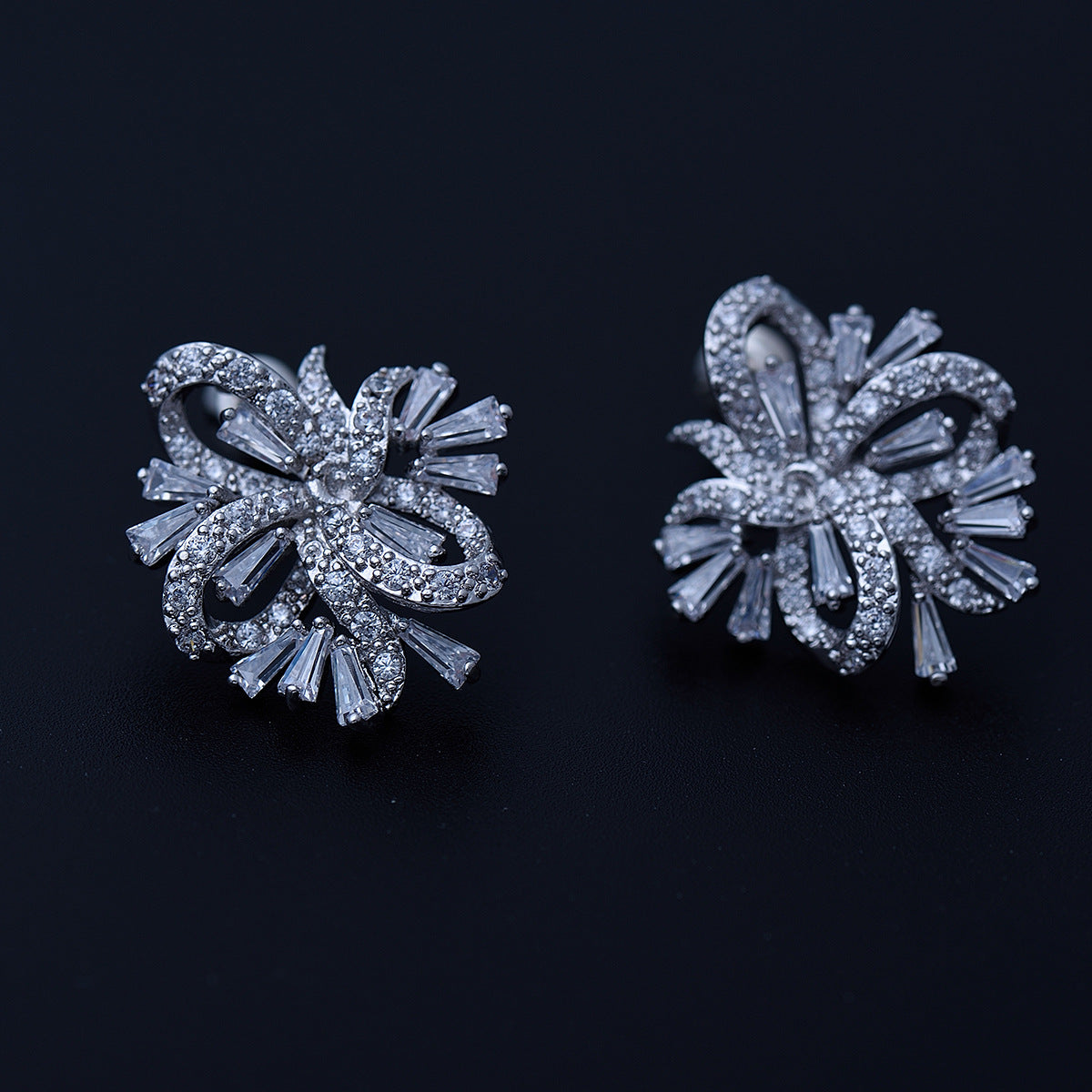 Bow Embellished White Moissanite Diamonds Elegant 18k White Gold Plated Vintage Stud Earrings | Mix Mix Style-Mix MIx Style