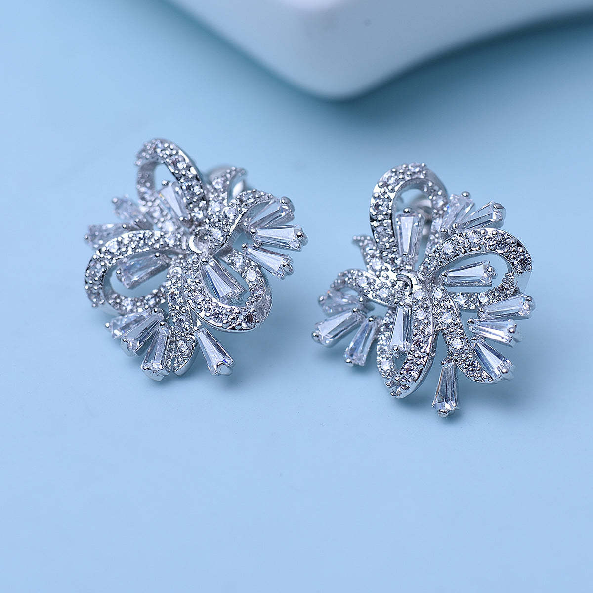 Bow Embellished White Moissanite Diamonds Elegant 18k White Gold Plated Vintage Stud Earrings | Mix Mix Style-Mix MIx Style