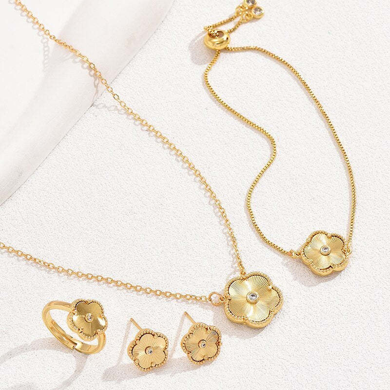 4 Pcs Vintage Flower Shape Jewelry Set - 18k Gold Plated With Moissanite | Mix Mix Style [Hot Seller]-Mix MIx Style