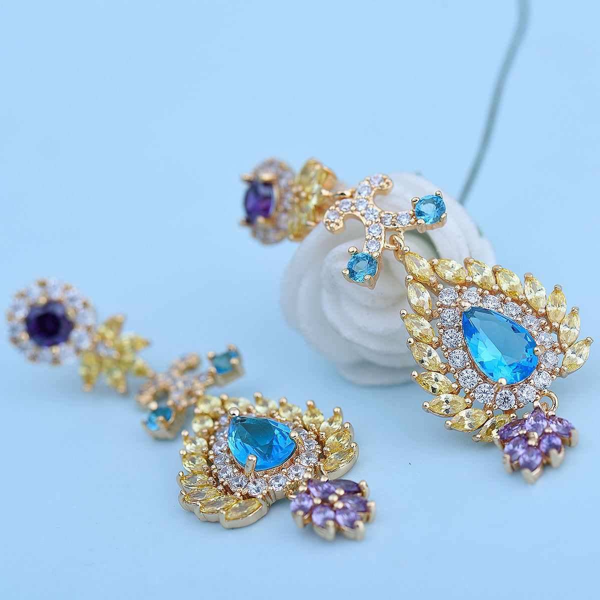 Blue & Purple Dazzling Pear Moissanite Diamonds Luxury 18k Vermeil Gold Plated Vintage Retro Drop Earrings | Mix Mix Style-Mix MIx Style