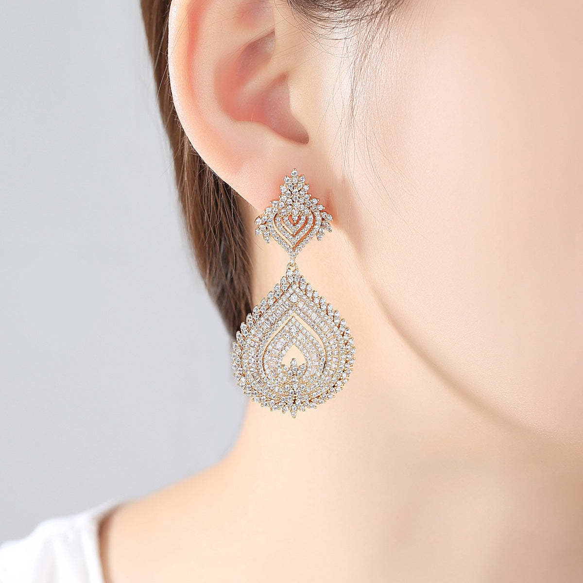 Black - White Timeless Moissanite Diamonds Elegant 18k White Gold Plated Vintage Retro Drop Earrings | Mix Mix Style-Mix MIx Style
