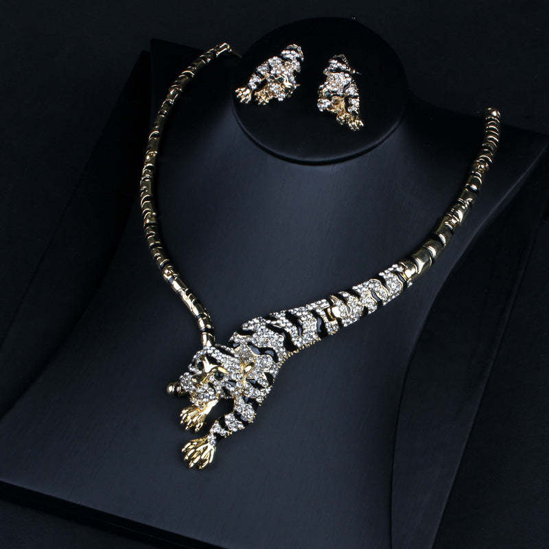 Leopard Leopard Embellished Retro Pendant Akoya Pearl Diamond Luxury 18k Gold Plated Necklace Earring Bracelet Jewelry Set | Mix Mix Style-Mix MIx Style