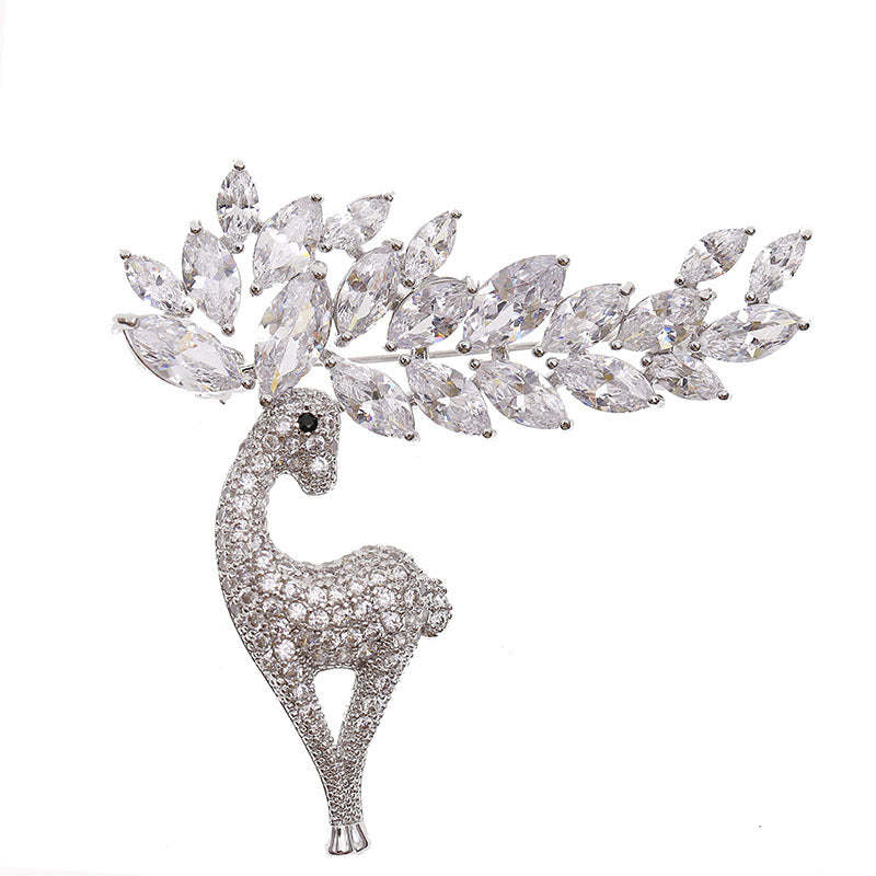 New cute deer brooch for women Korean style fashionable zircon animal versatile creative accessories wholesale-Mix MIx Style