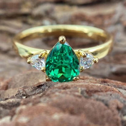 Fine Gren Pear Cut Moissanite Diamondss 18k Vermeil Gold Plated Solitarie Engagement Ring-Mix MIx Style
