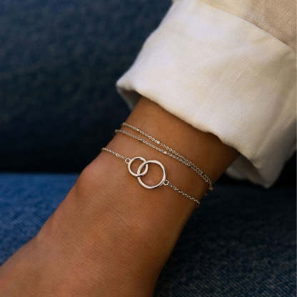 Classic Interlocking 18K White Gold Circle Bracelet | Mix Mix Style [Hot Seller]-Mix MIx Style