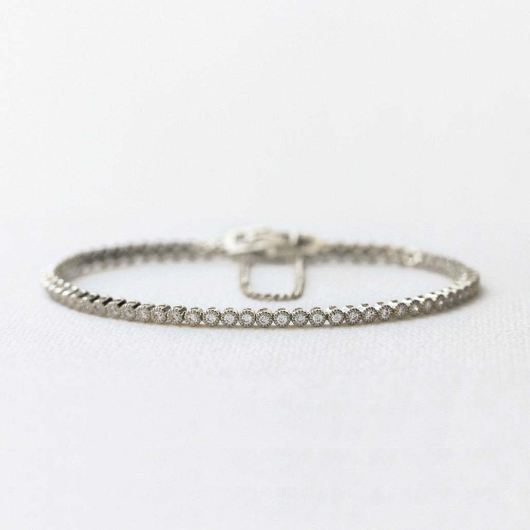 Regal Petite Tennis 18K White Gold Bracelet | Mix Mix Style [Hot Seller]-Mix MIx Style