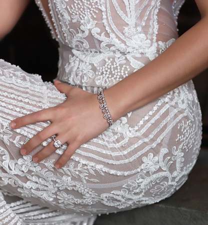 Sophia Halo Moissanite & Regal Tennis 18K White Gold Bracelets | Mix Mix Style [Hot Seller]-Mix MIx Style