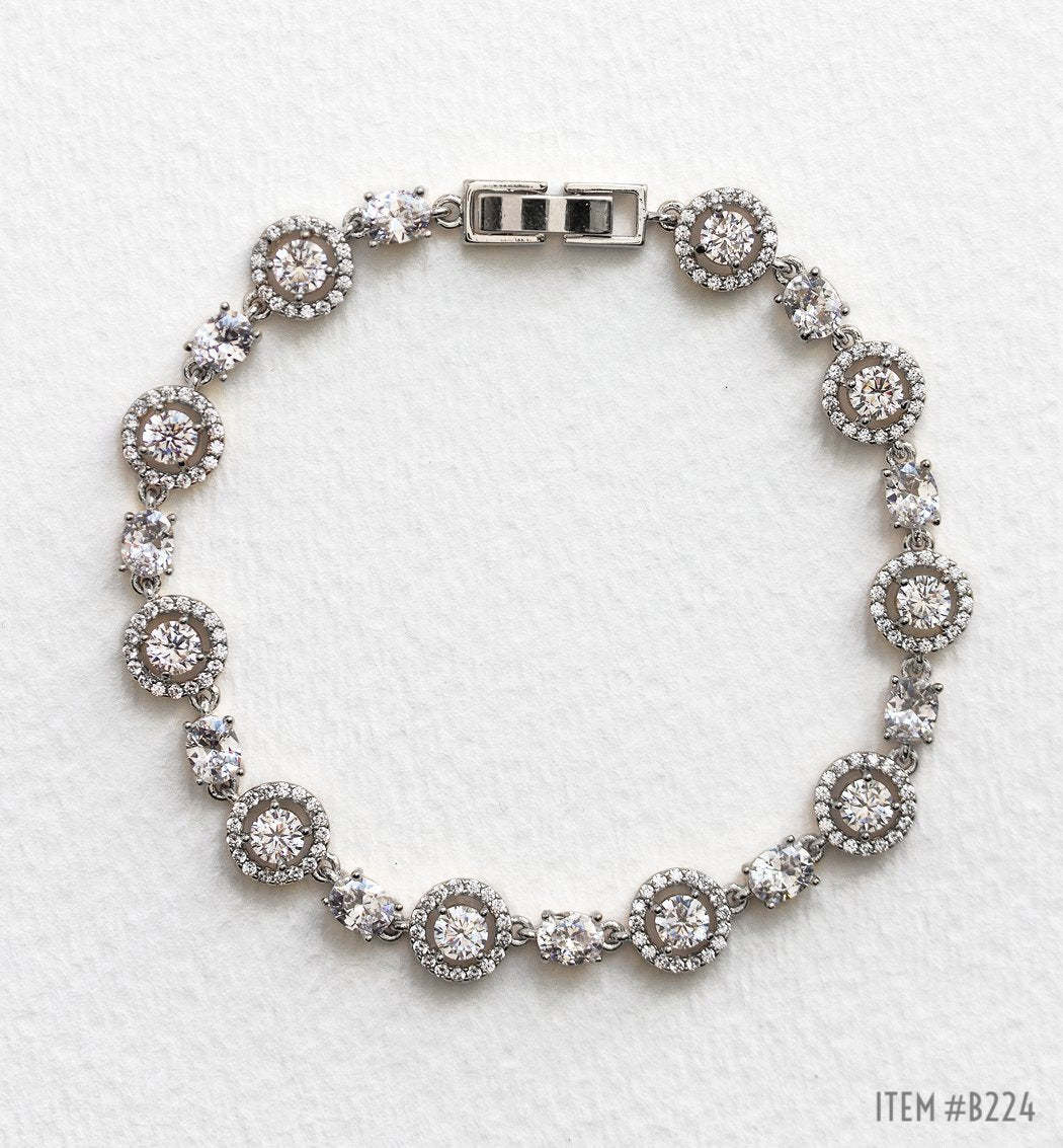 Sophia Halo Moissanite & Regal Tennis 18K White Gold Bracelets | Mix Mix Style [Hot Seller]-Mix MIx Style