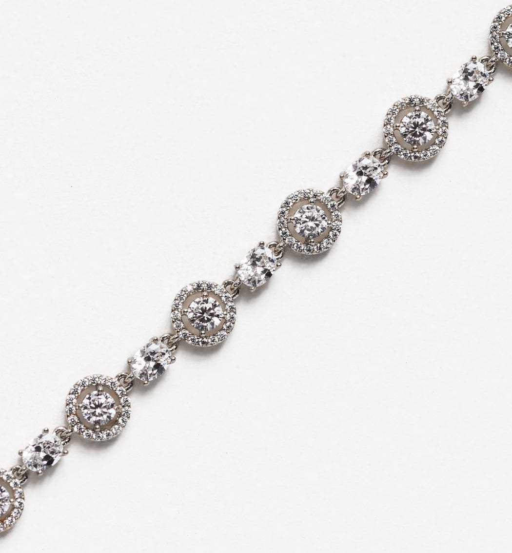 Sophia Halo Moissanite & Regal Tennis 18K White Gold Bracelets | Mix Mix Style [Hot Seller]-Mix MIx Style