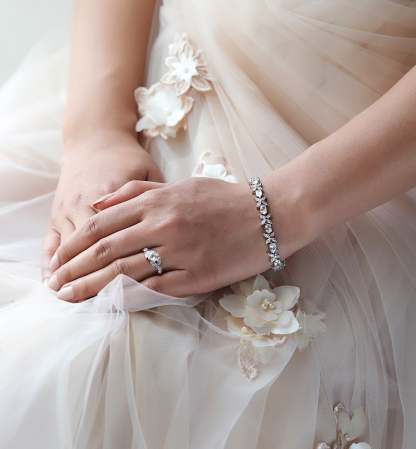 Flower Crystal Eternity 18K White Gold Bracelet | Mix Mix Style [Hot Seller]-Mix MIx Style