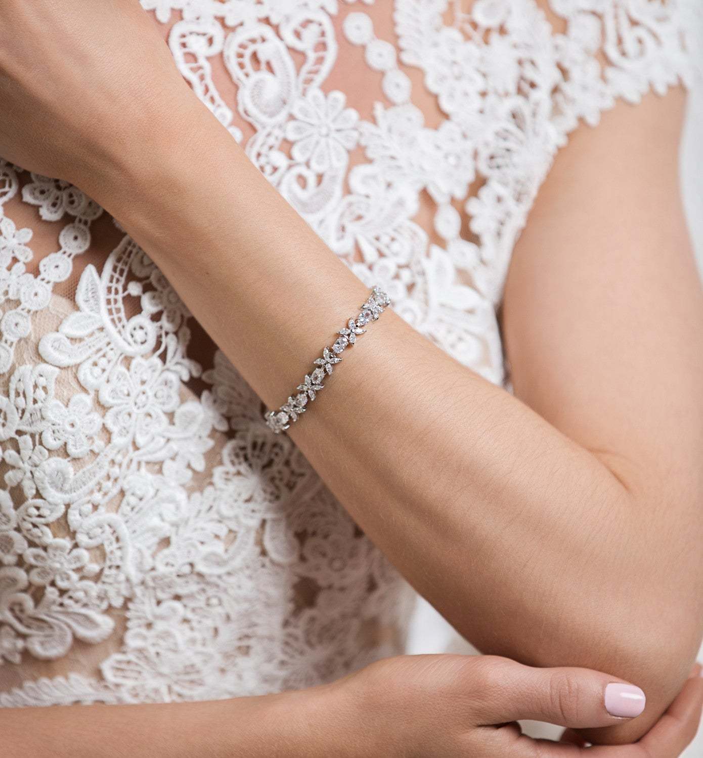 Flower Crystal Eternity 18K White Gold Bracelet | Mix Mix Style [Hot Seller]-Mix MIx Style