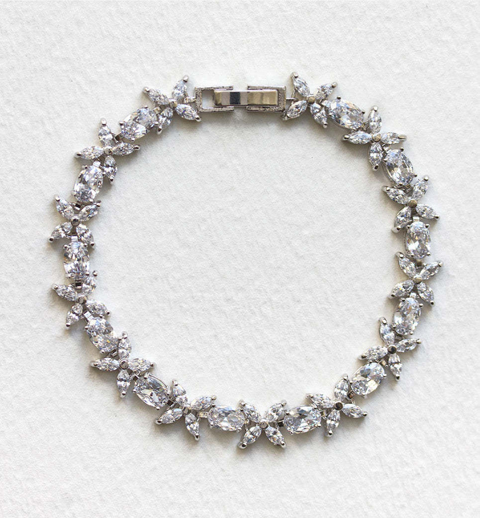 Flower Crystal Eternity 18K White Gold Bracelet | Mix Mix Style [Hot Seller]-Mix MIx Style