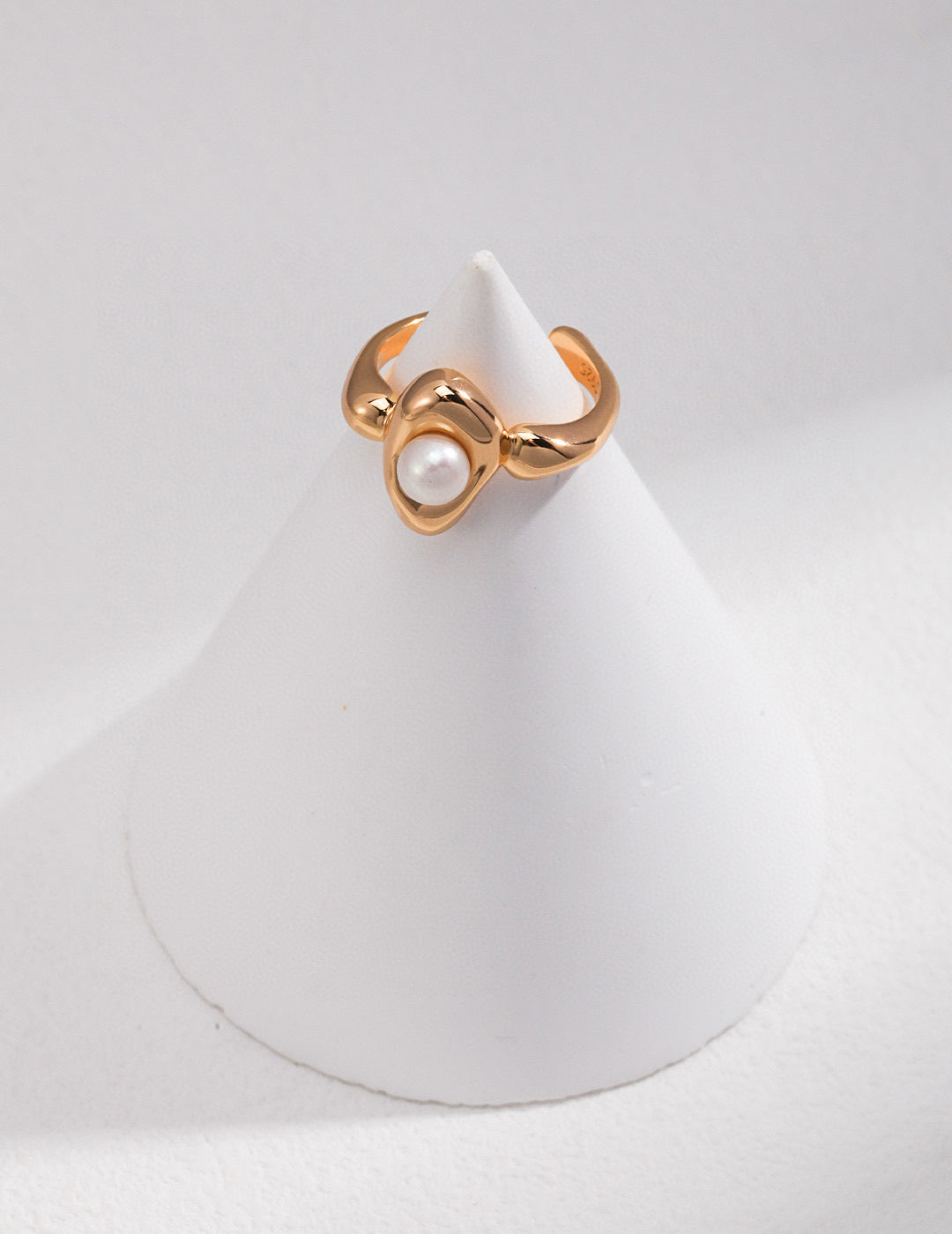 Classic Sterling Silver and Akoya Pearl Rings | Mix Mix Style-Mix MIx Style